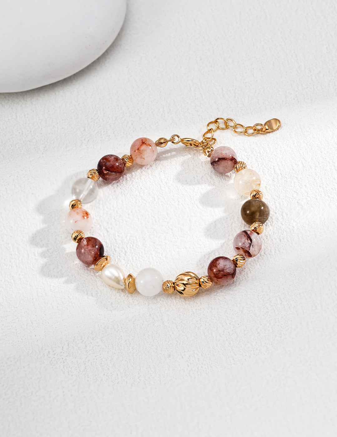 Twist Red Crystal Pearl Bracelet — 18K Gold Vermeil, natural freshwater pearl, red flower crystal | SENLORE