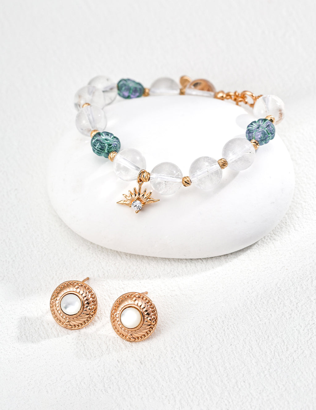 Clear Quartz Floral Glass Bracelet — 18K Gold Vermeil, clear quartz, blue glass flower bead | SENLORE