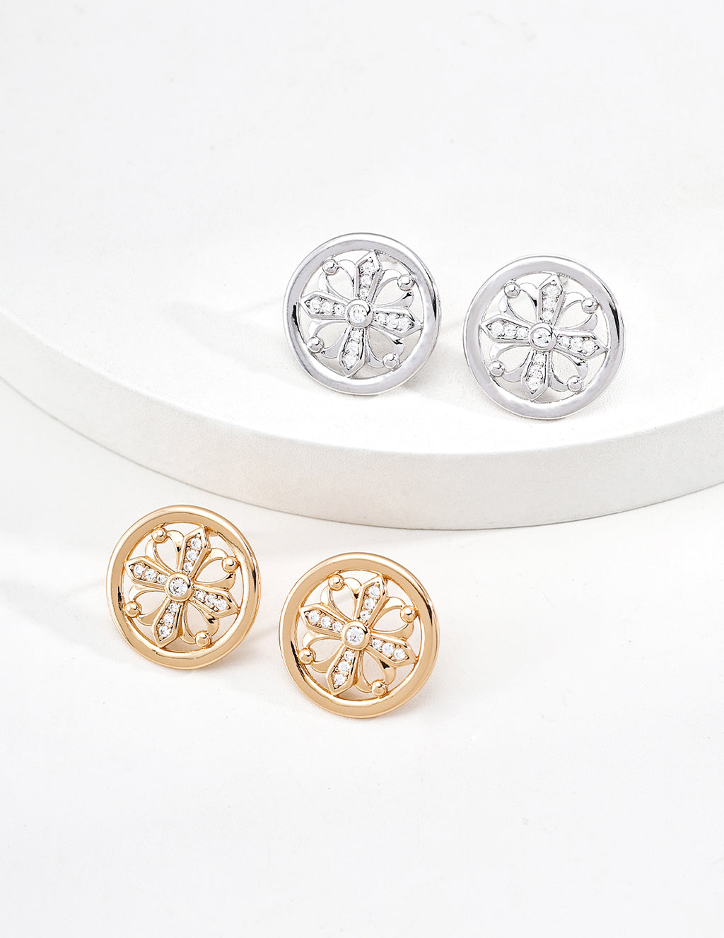 SENLORE Cross Iris Earrings – Lifestyle Shot