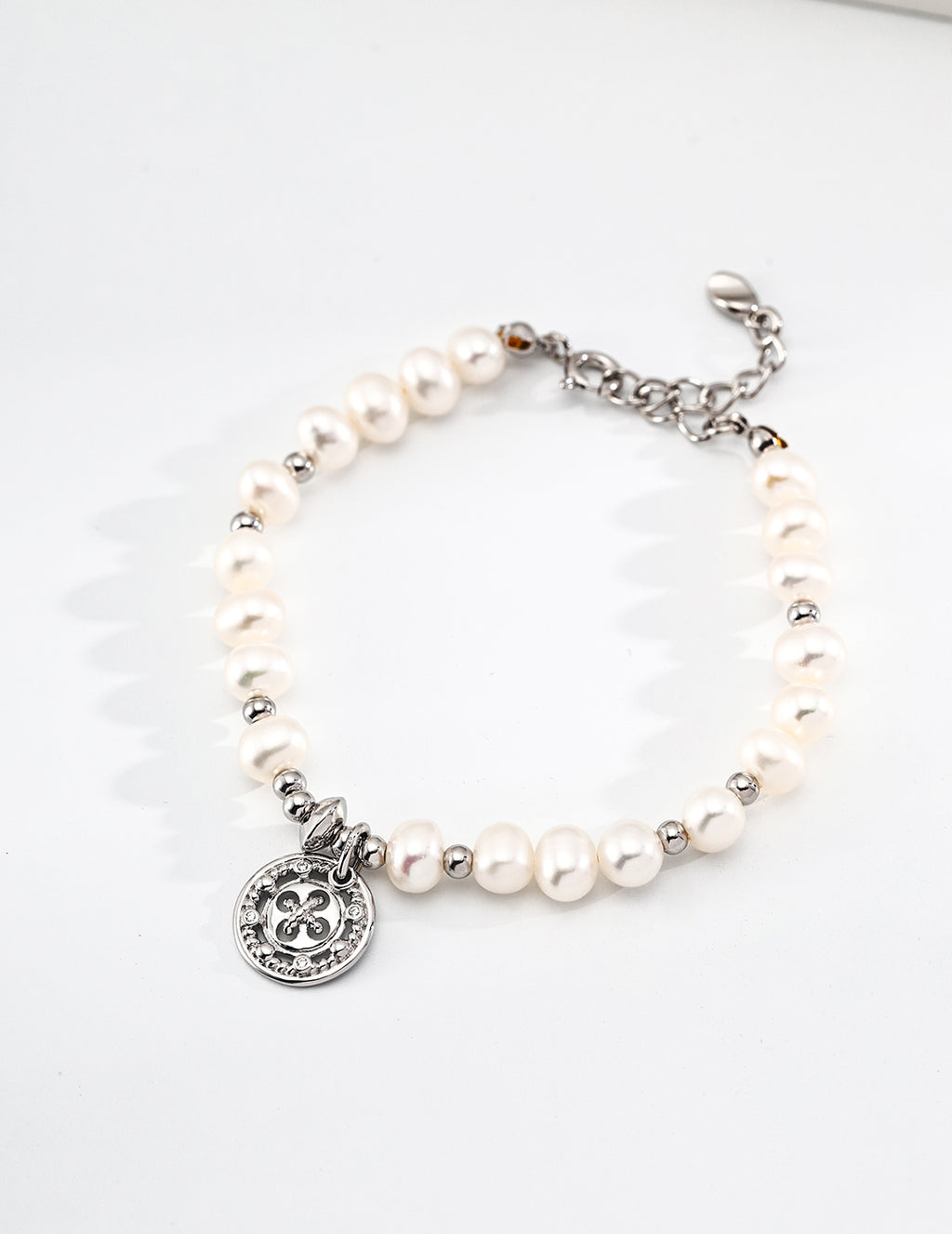 SENLORE Round Button Bracelet – Side View