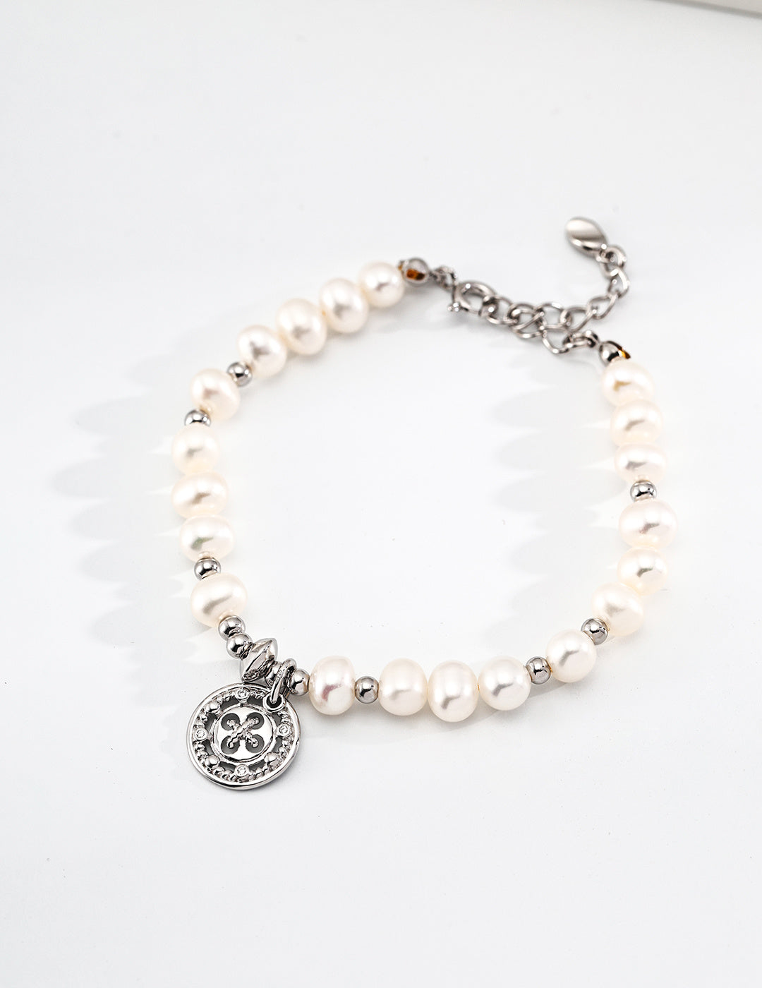 SENLORE Round Button Bracelet – Side View
