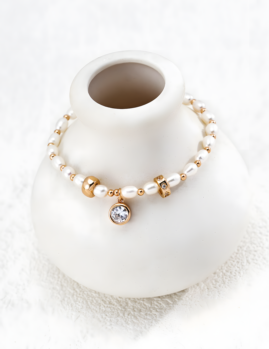 SENLORE Zircon Pearl Bracelet – Side View