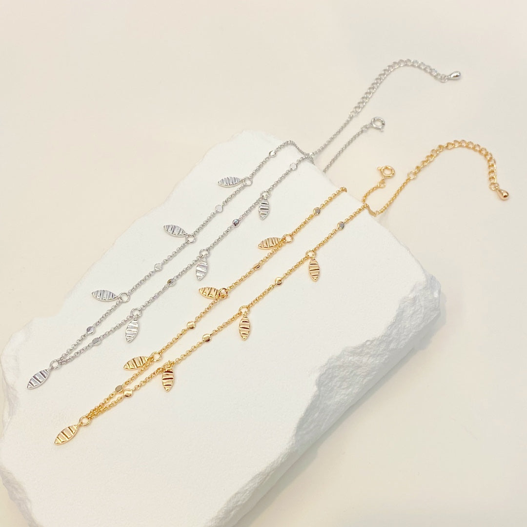 Leaf Pendant Necklace — Sterling Silver & 18K Gold Vermeil | SENLORE