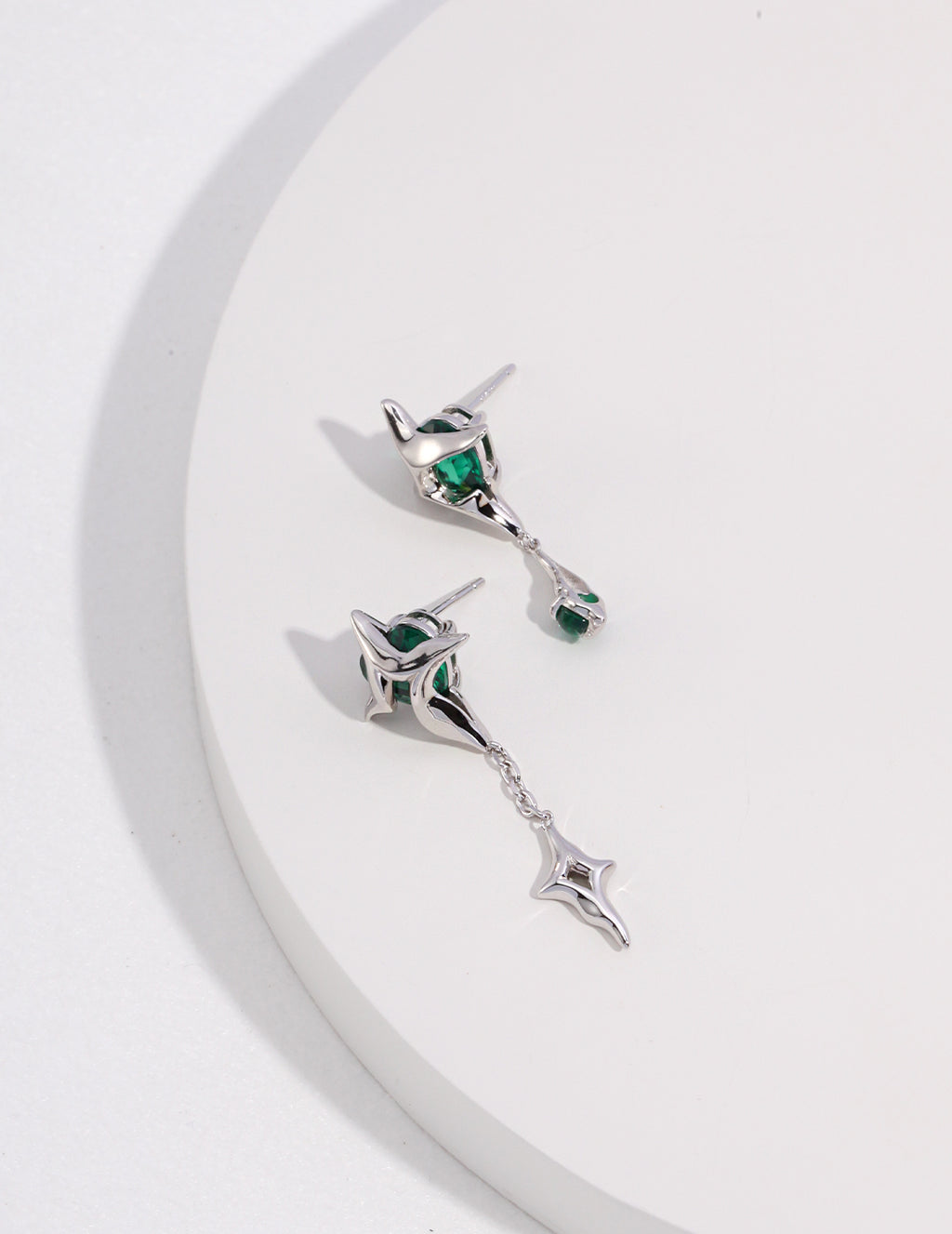 Four-Point Star Asymmetric Earrings — Sterling Silver, 18K Gold Vermeil, green zircon | SENLORE