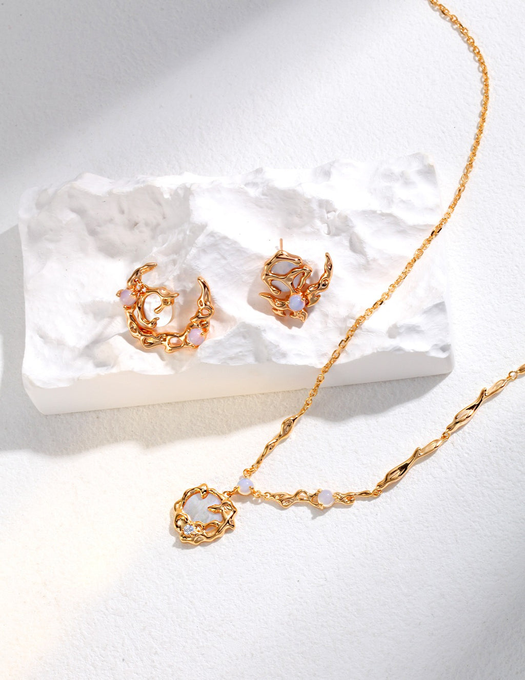 SENLORE Moon Asymmetric Earrings – Lifestyle Shot